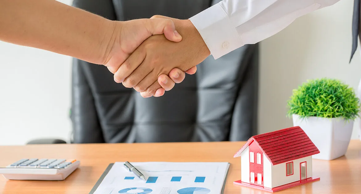 Why Edinburgh Letting Agents Are Essential for Landlords: Hassle-Free Property Management