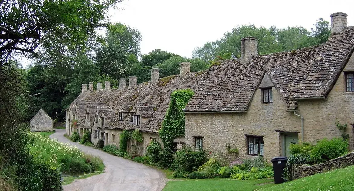 How Edinburgh Letting Companies Can Maximise Your Rental Income