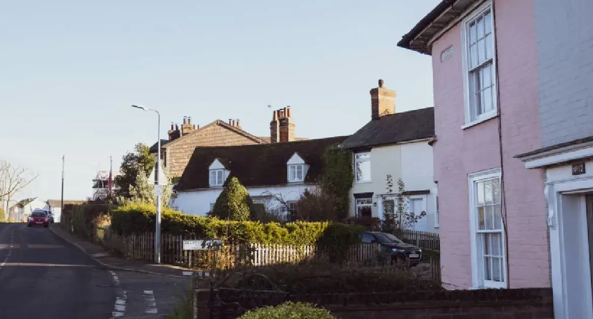 Top Reasons to Hire Professional Letting Agents Edinburgh for Your Property