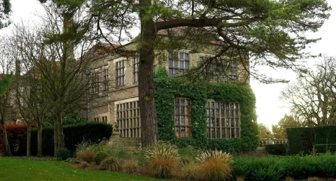 Why Does Choosing the Right Edinburgh Letting Company Matter for Landlords?